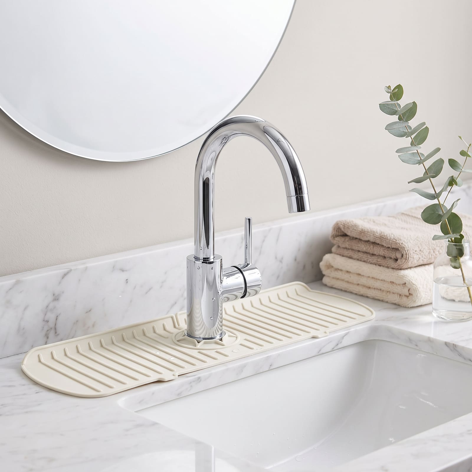 Silicone sink splash guard